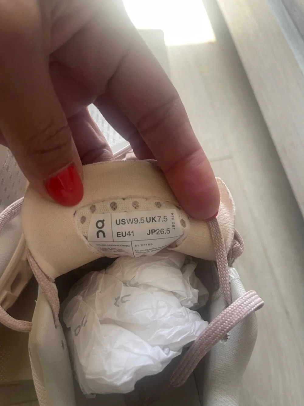 QC Cloudmonster Running Women's Sneakers in Light Pink and White Size: 9.5